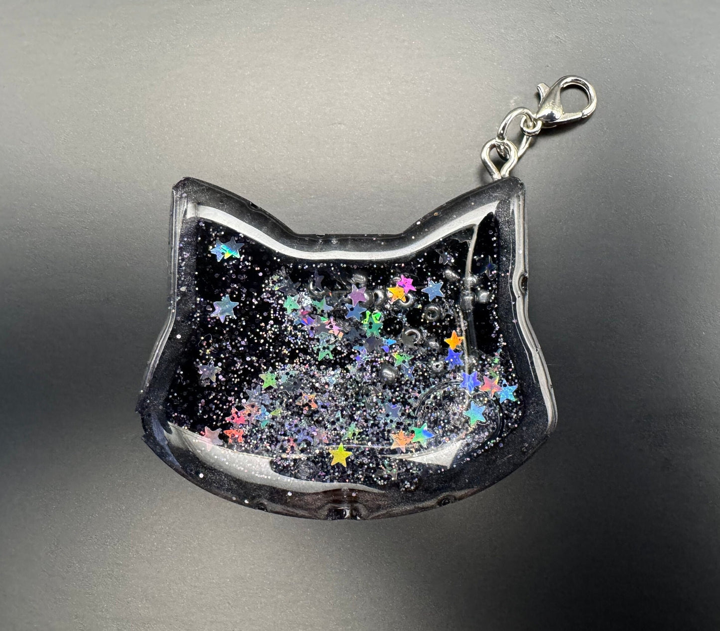 Black Cat Holographic Stars Glitter Resin Shaker with Silver Keychain
