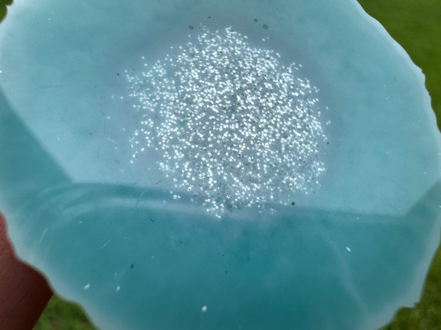 Aquamarine Geode with Silver Glitter Epoxy Resin Pop Socket