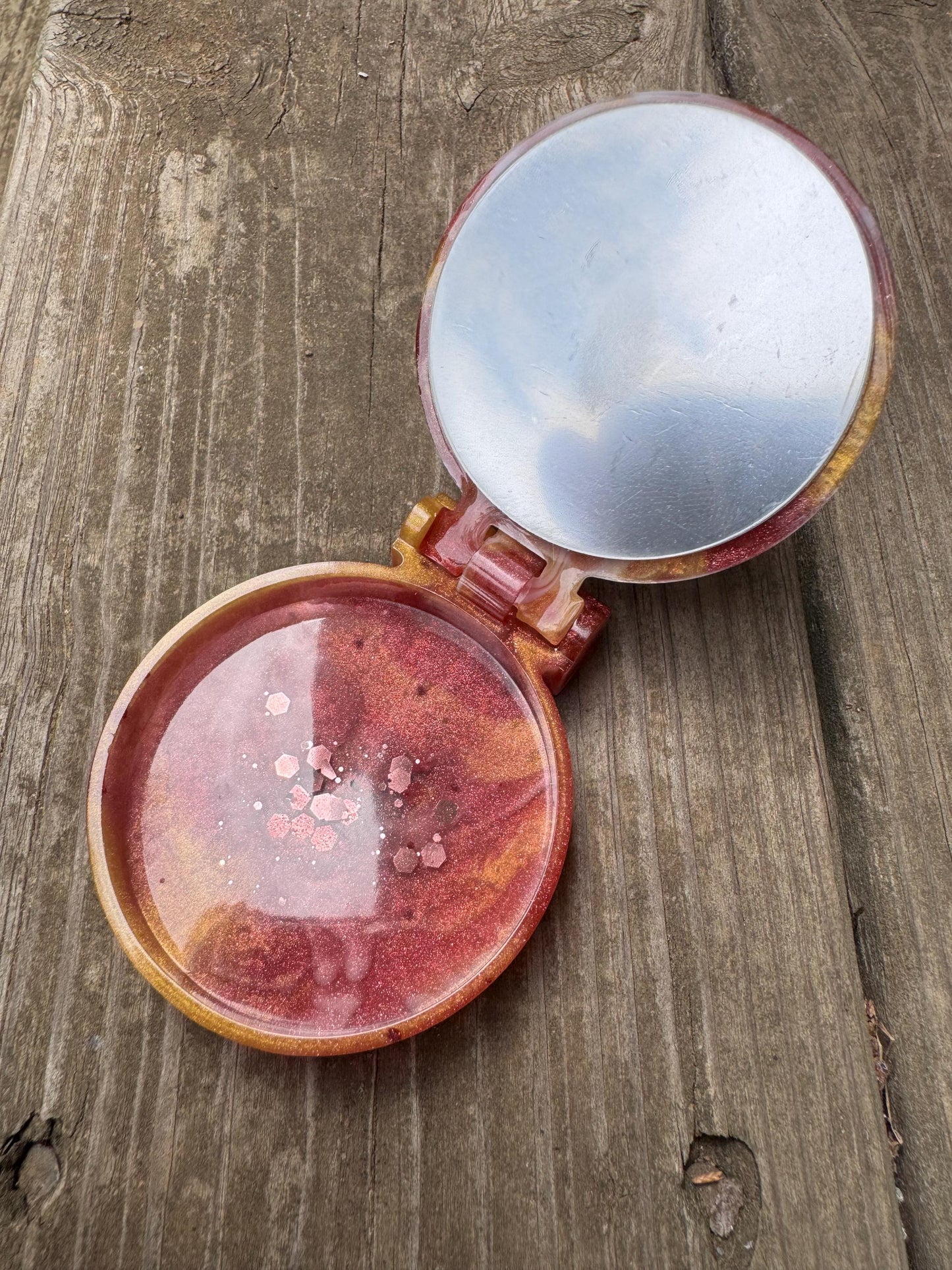 Metallic Rose Gold Gold White Marbled Beauty Compact Epoxy Resin
