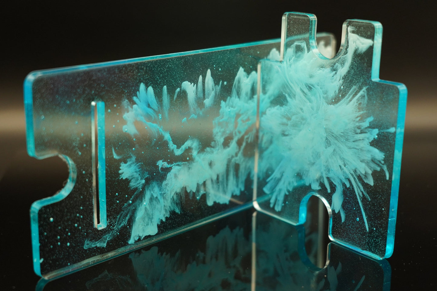 Ocean Water Waves Explosion Tabletop Phone Stand Epoxy Resin