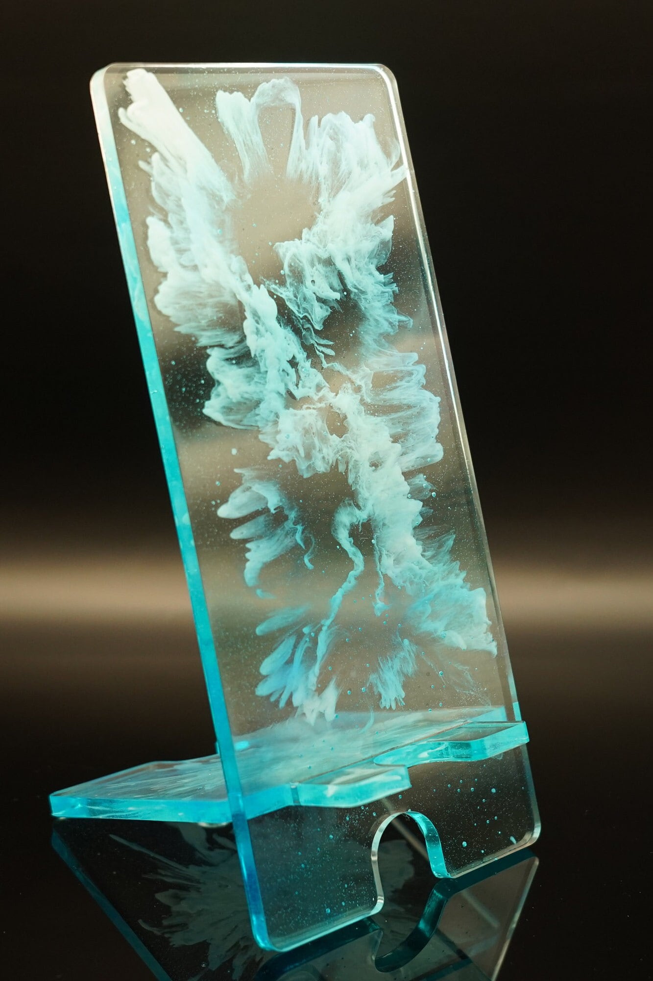 Ocean Water Waves Explosion Tabletop Phone Stand Epoxy Resin