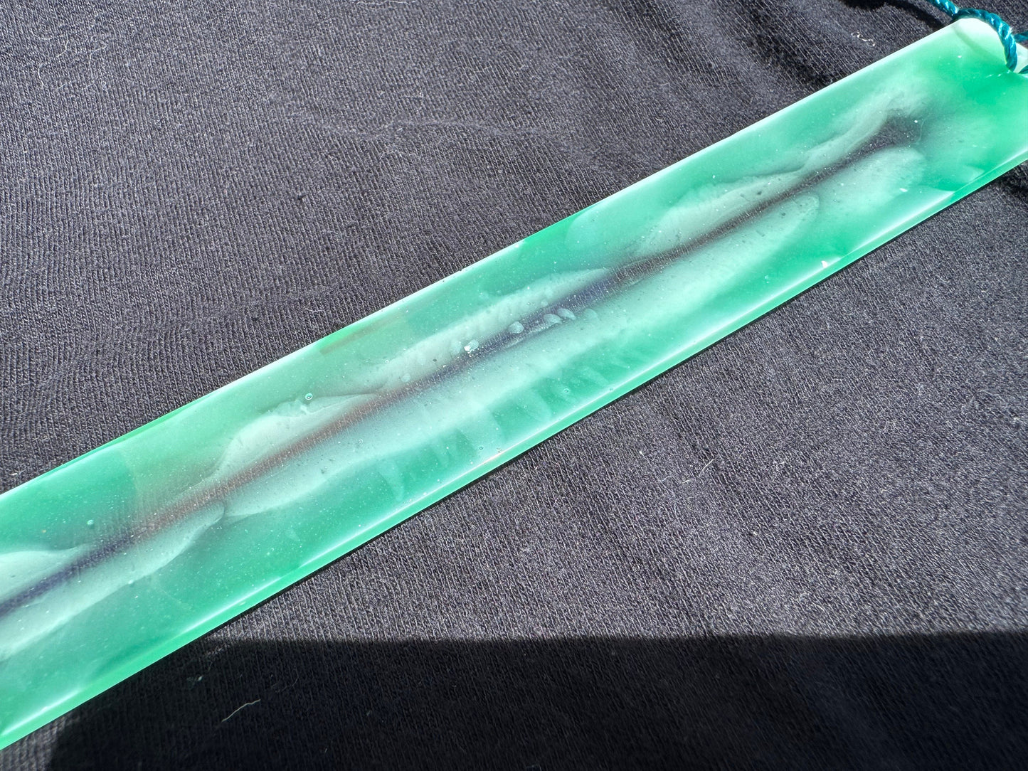 1.2 x 7.7 Blue to Green Heat Activated Color Changing Bookmark with Cyan Tassel