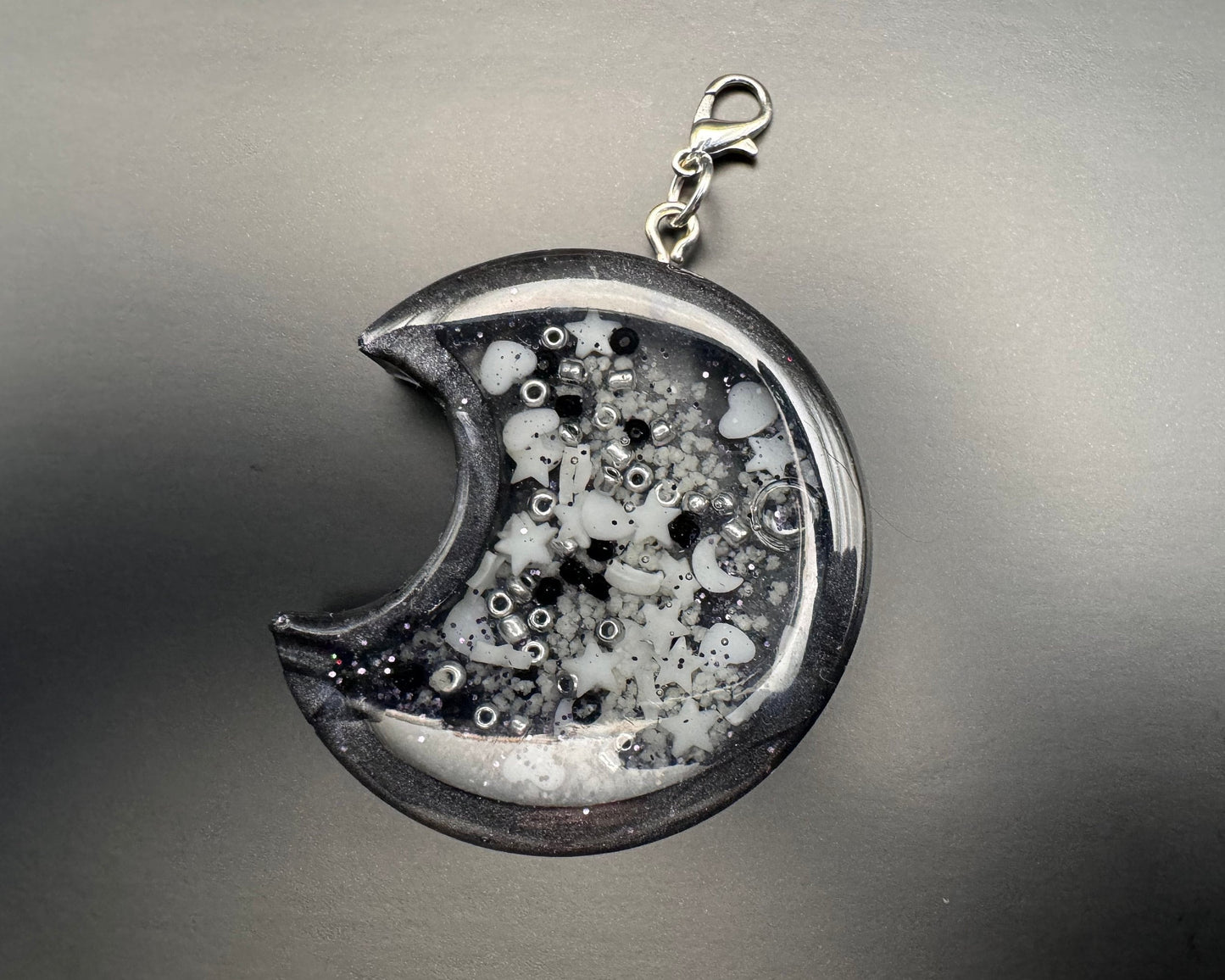 Black White Silver Crescent Moon Glow-in-the-Dark Resin Shaker with Silver Keychain