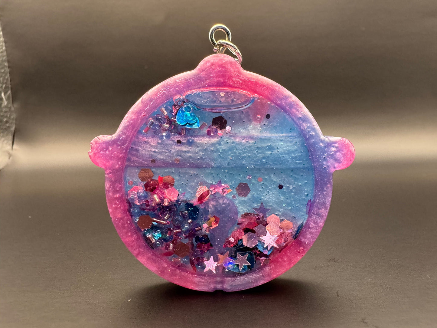 Blue and Pink Circular Resin Shaker with Pink and Blue Chunky Heart Star and Hexagonal Glitter Silver Keychain
